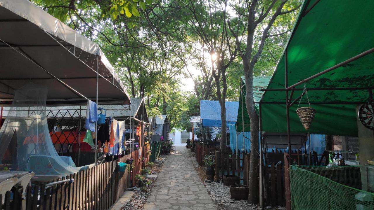 Camping Mitikas And Bungalows Плака-Літохоро Екстер'єр фото